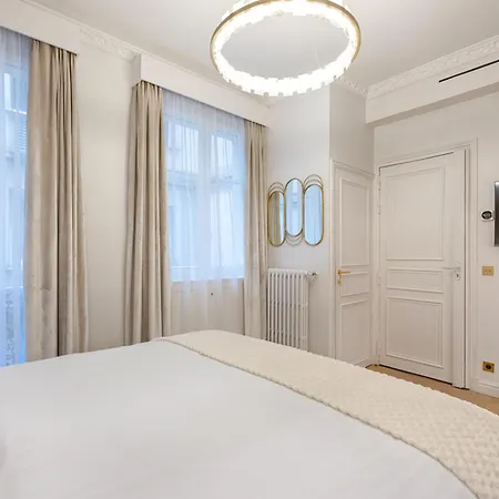 Appartamento Charming Pied-à-terre Champs-élysée